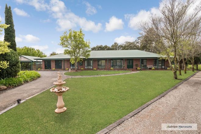 Picture of 5 Ballantine Court, KILMORE VIC 3764