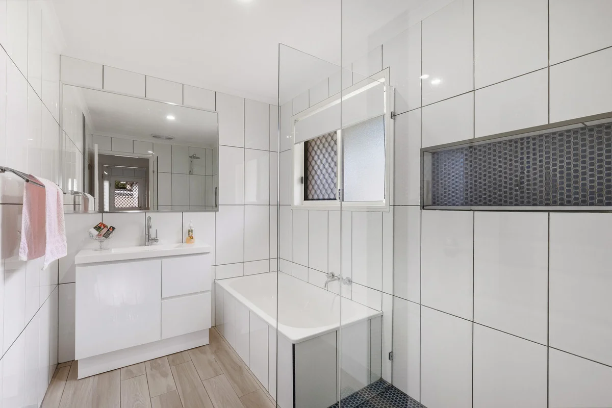 Additional image 12 of 24 Seabrae Drive, Redland Bay QLD 4165