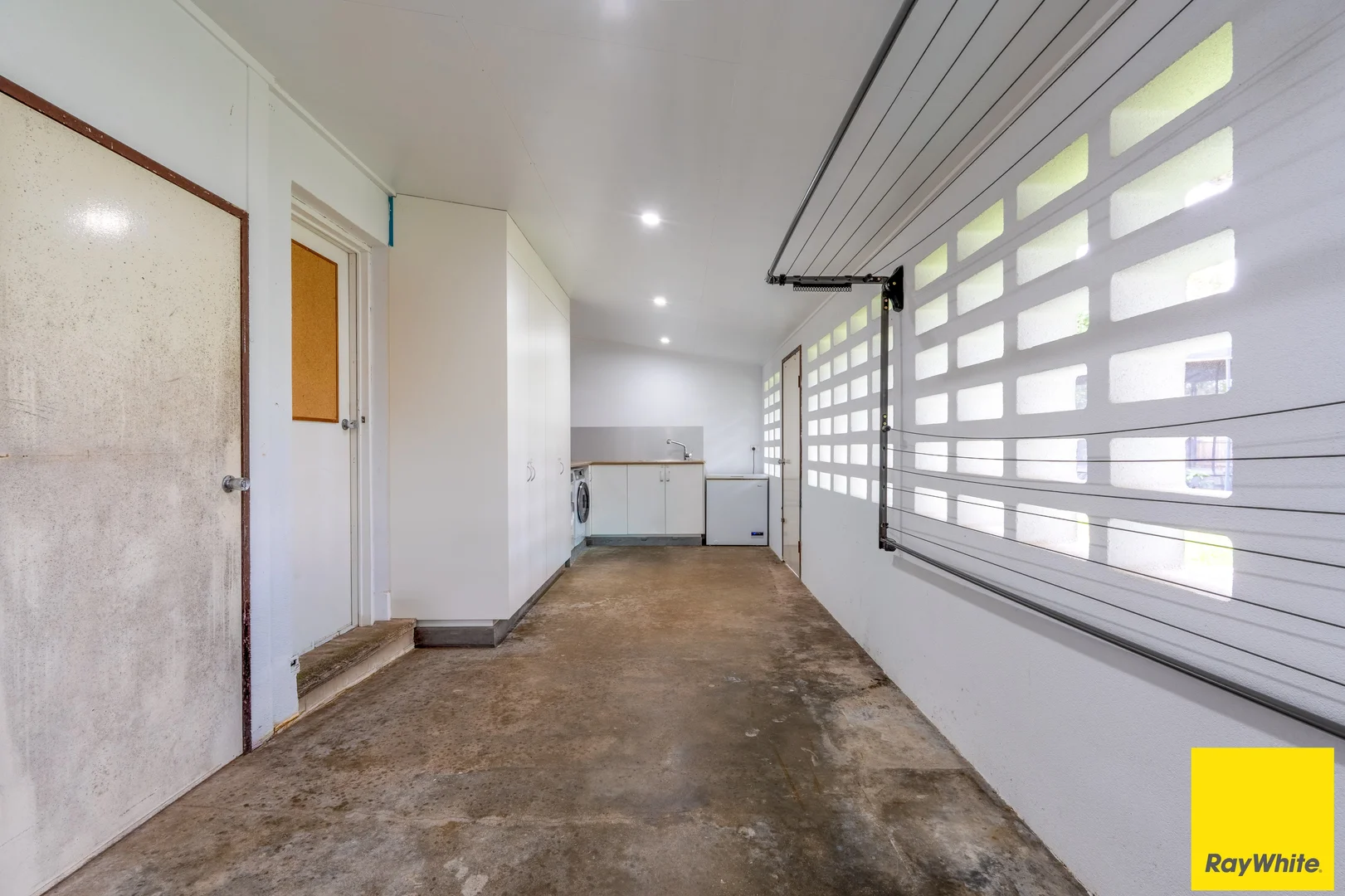 Additional image 14 of 5 Blantyre Close, Manunda QLD 4870