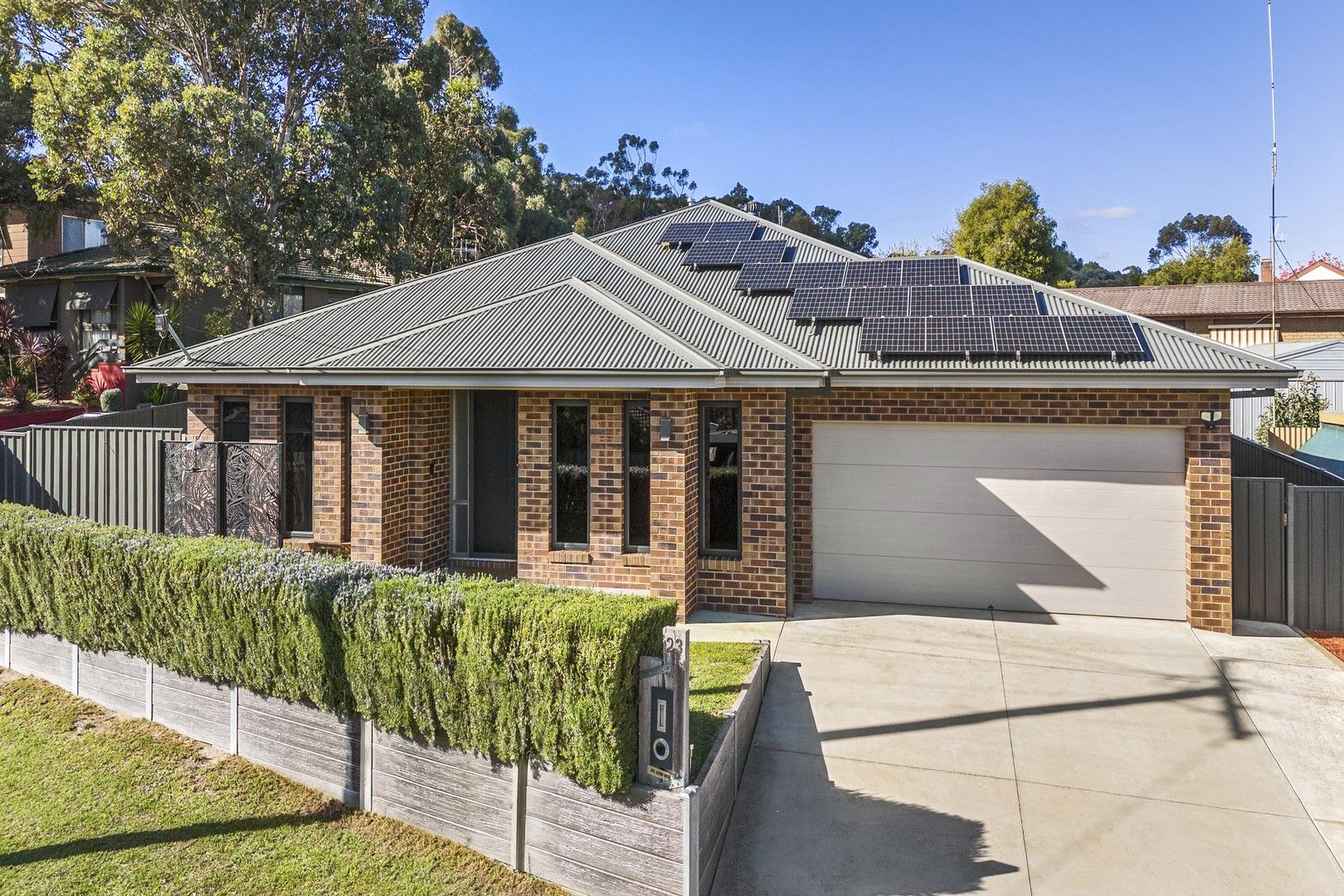 23 Railway Terrace, Kangaroo Flat VIC 3555, Image 0