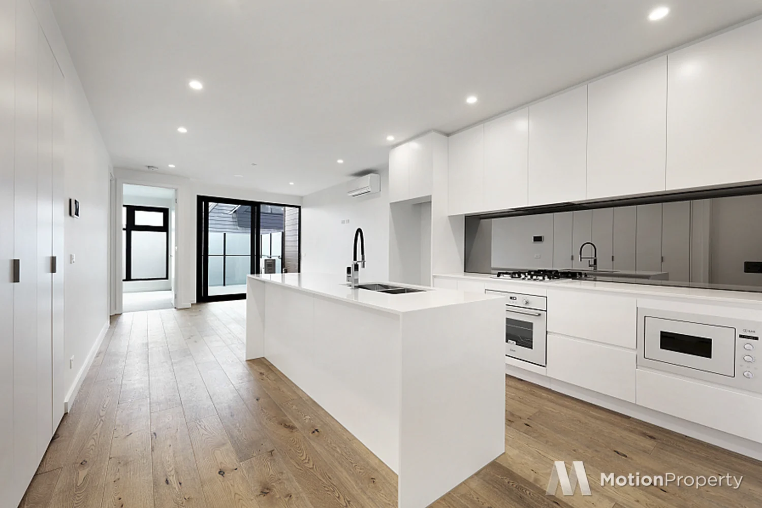 Additional image 2 of 104/6-10 Claire Steet, McKinnon VIC 3204