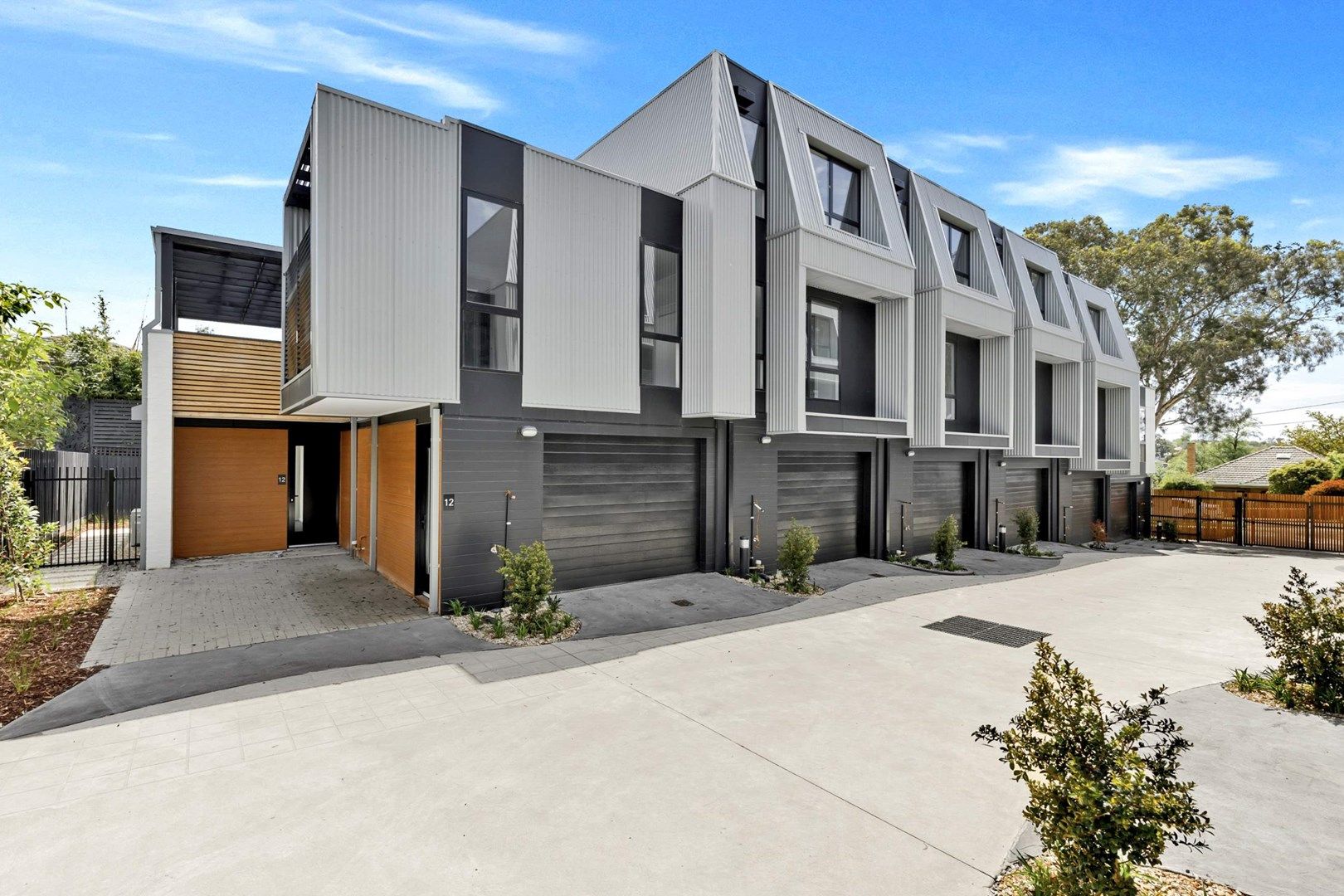 141 - 143 Brown Street, Heidelberg, VIC 3084, Image 2