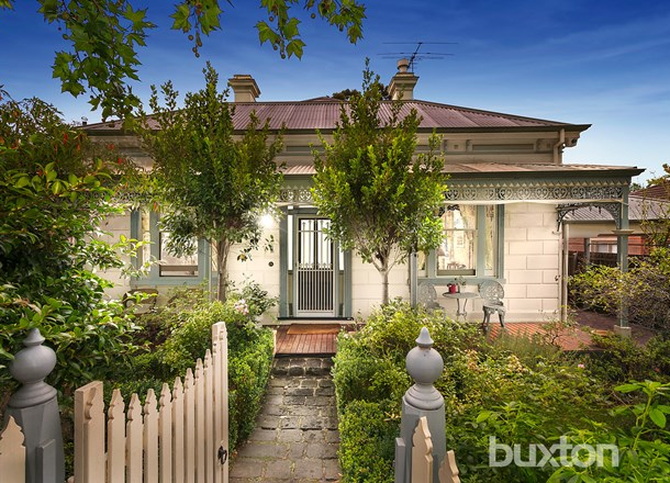 8 Daphne Street, Canterbury VIC 3126