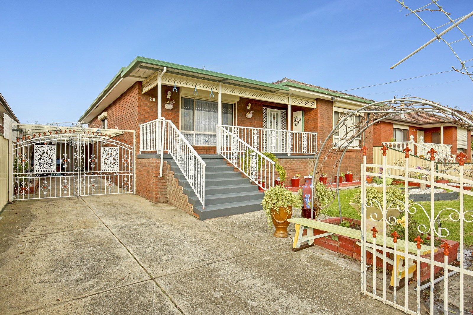 28 Wirraway Crescent, Thomastown VIC 3074, Image 1