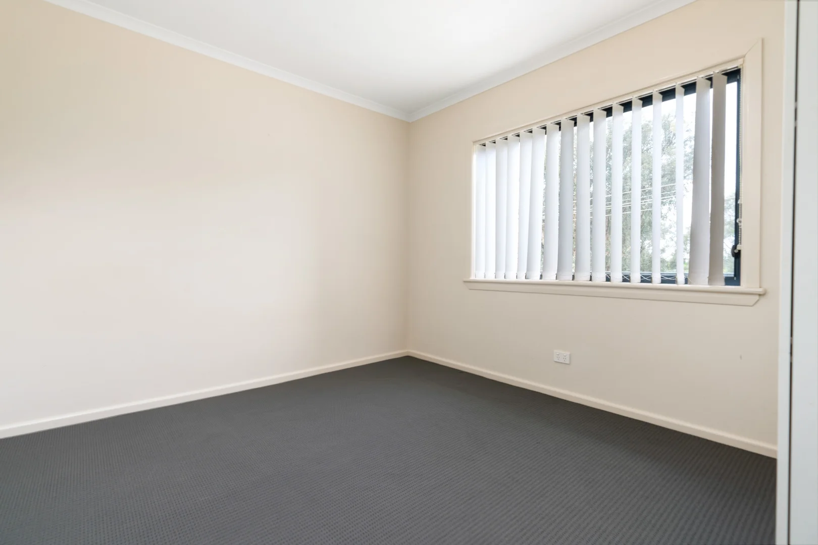 Additional image 5 of 2/905 Chenery Street, Glenroy NSW 2640