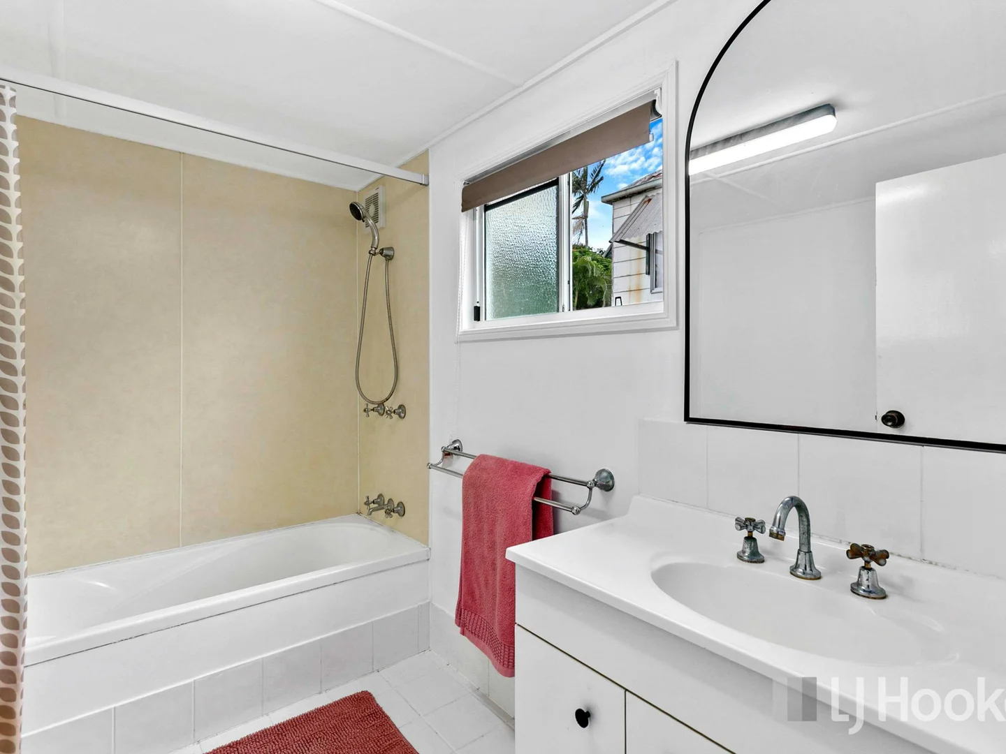 Additional image 15 of 194 Ferry Street, Maryborough QLD 4650