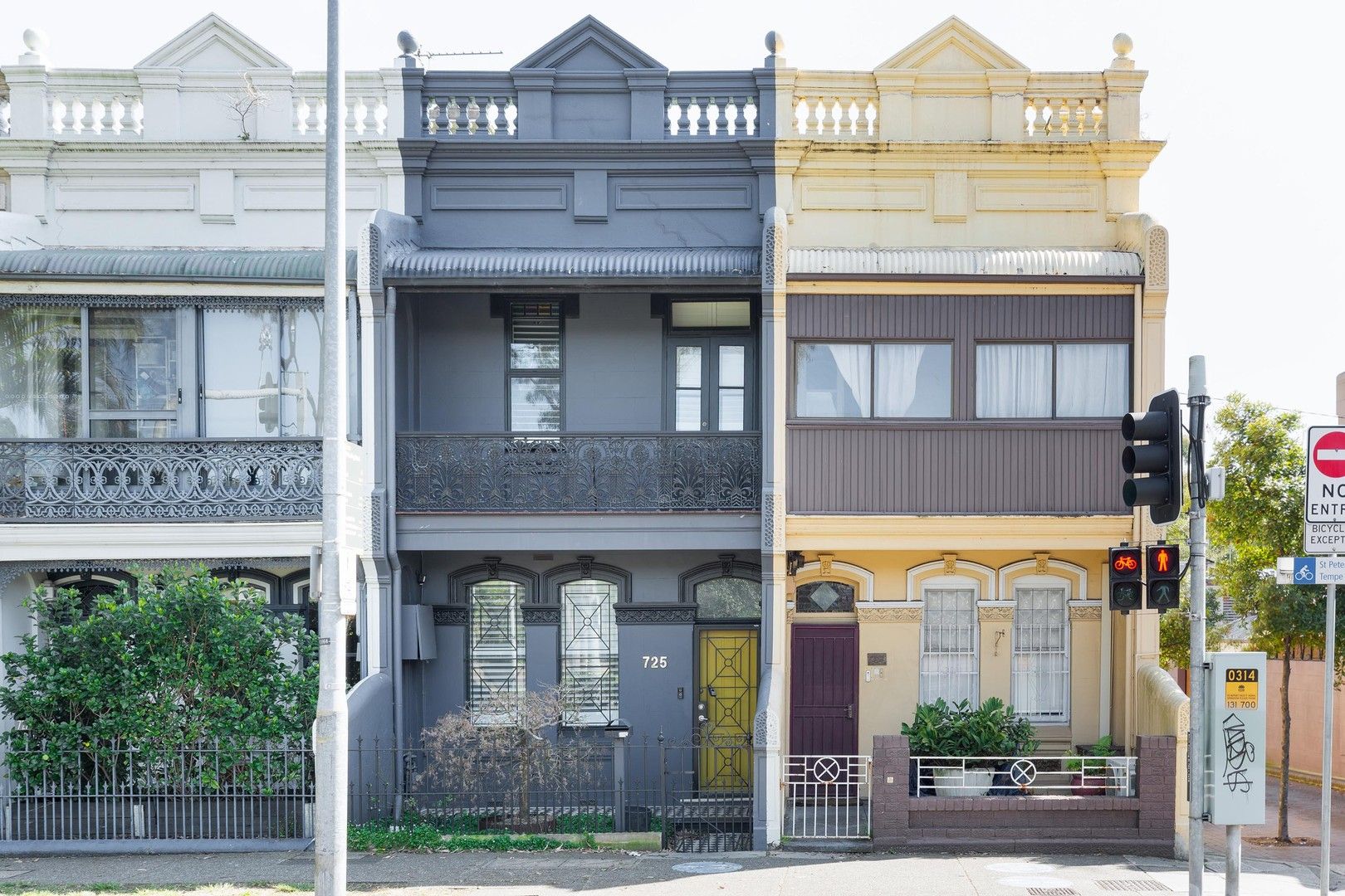 4 bedrooms Terrace in 725 South Dowling Street REDFERN NSW, 2016