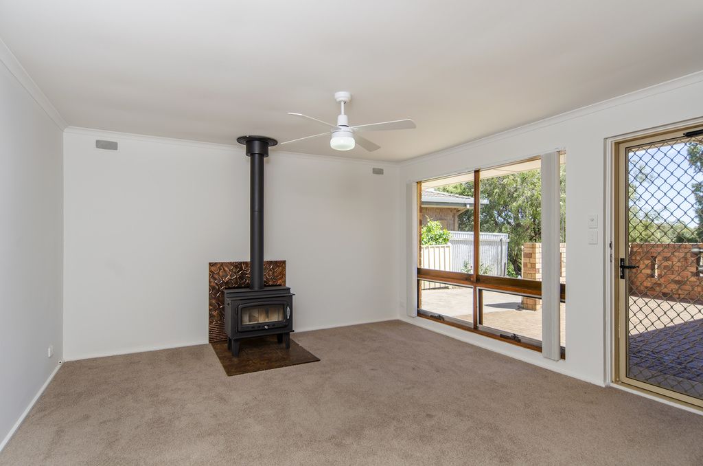 31 Serenade Crescent, ABERFOYLE PARK SA 5159, Image 1