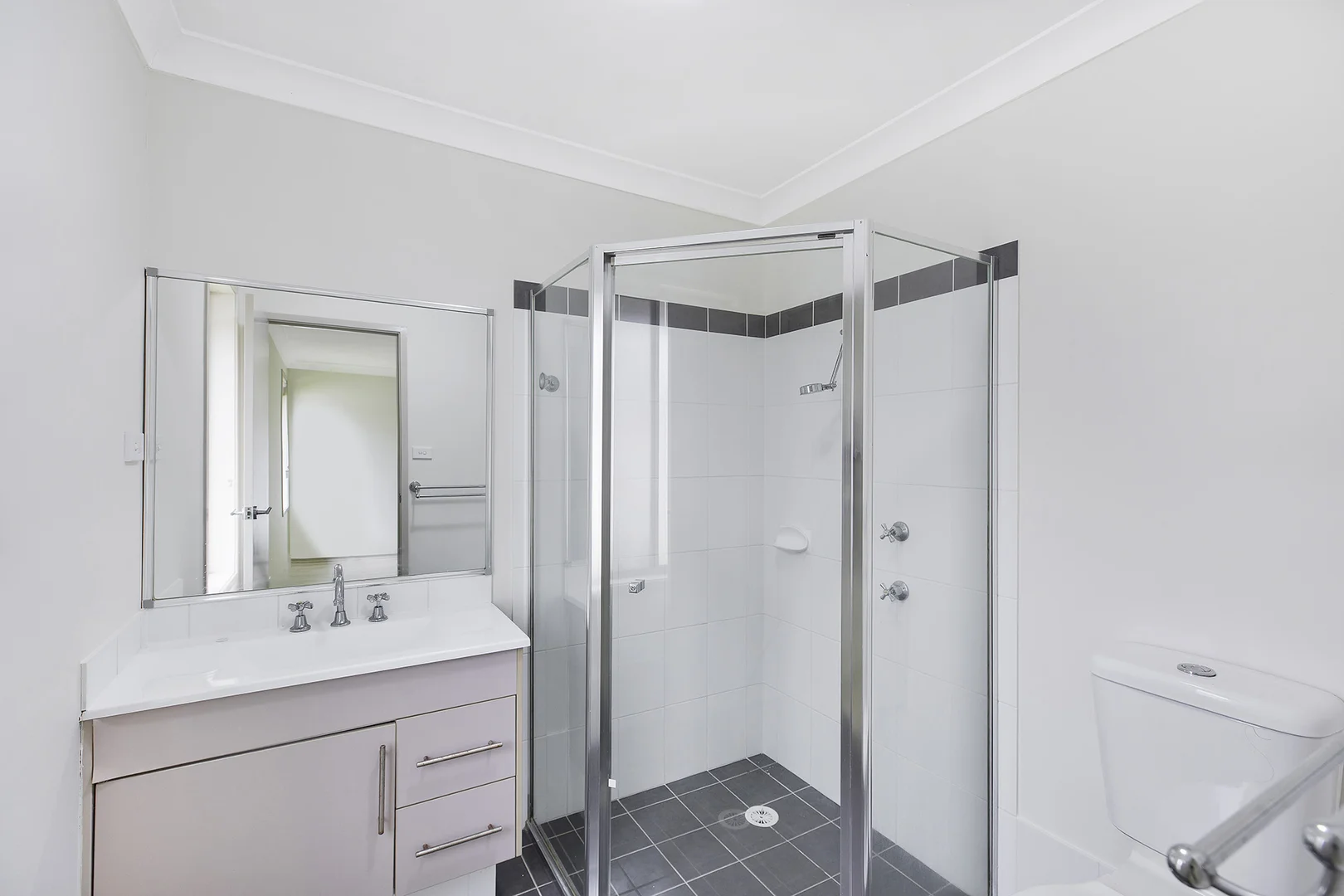 Additional image 10 of 28 Wakool Crescent, Woongarrah NSW 2259