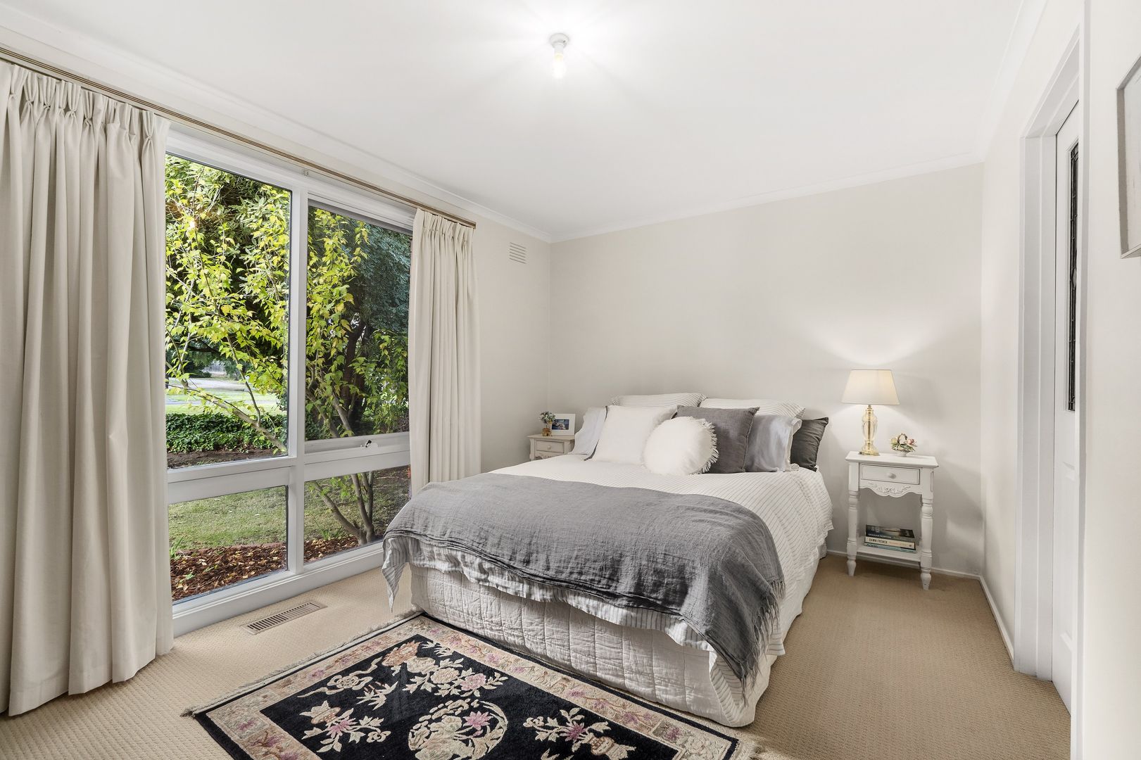 30 The Deviation, Wheelers Hill VIC 3150, Image 2