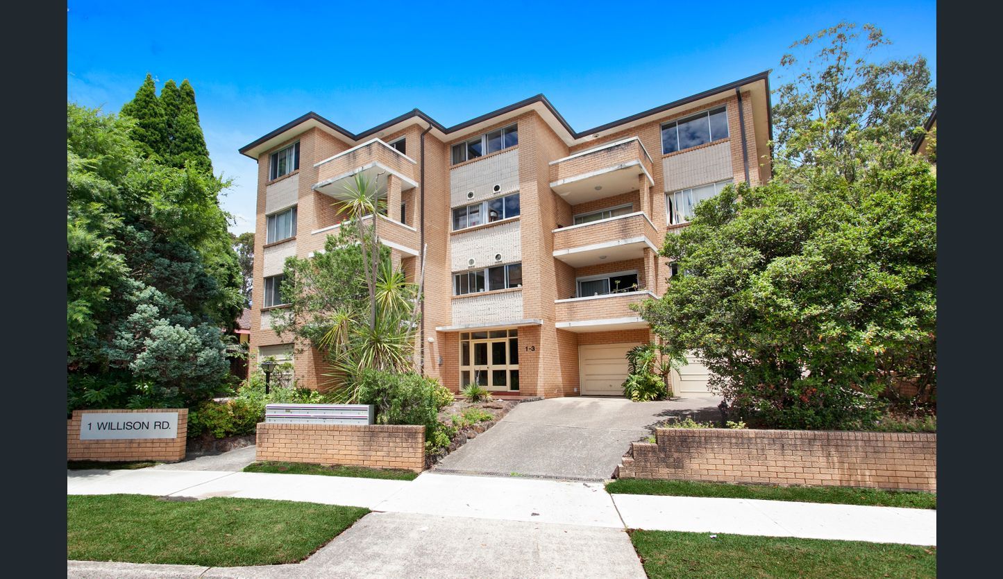 2 bedrooms Apartment / Unit / Flat in 8/1 Willison Rd CARLTON NSW, 2218