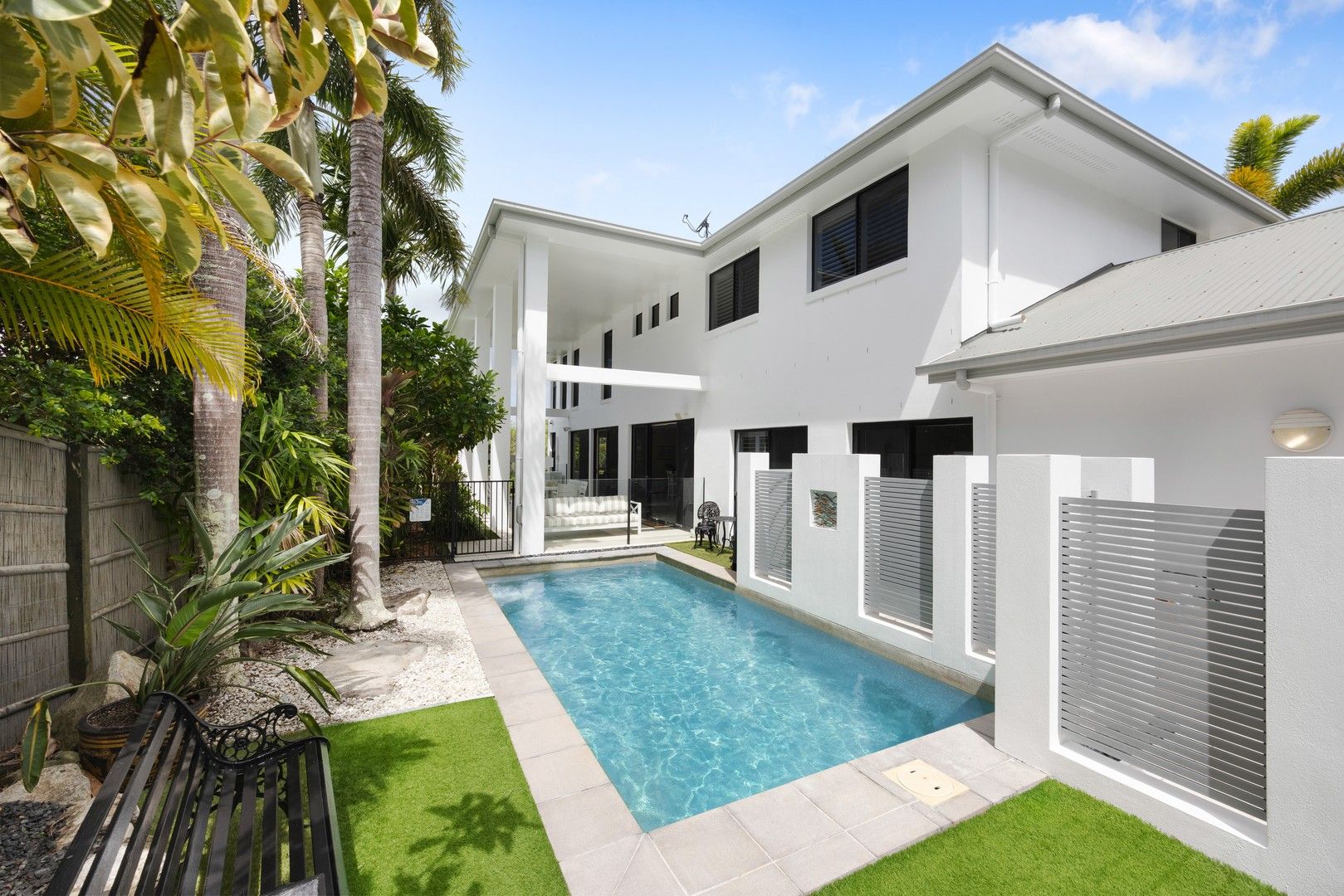 3 bedrooms House in 17 Treasure Cove NOOSAVILLE QLD, 4566