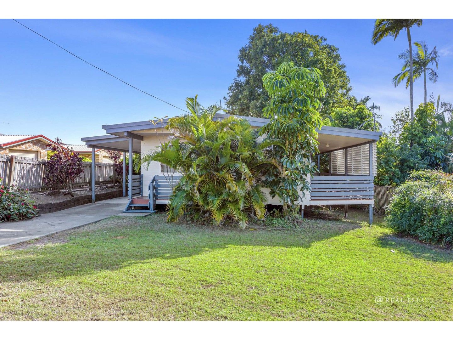 2 bedrooms House in 25 Rockhampton Road YEPPOON QLD, 4703