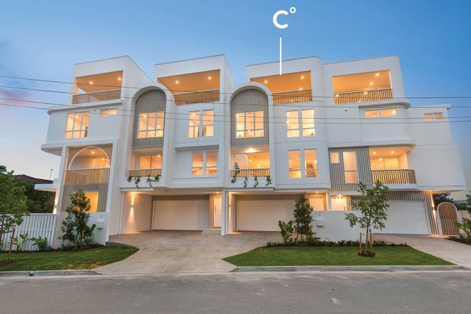 Picture of 3/31 Madang Crescent, RUNAWAY BAY QLD 4216
