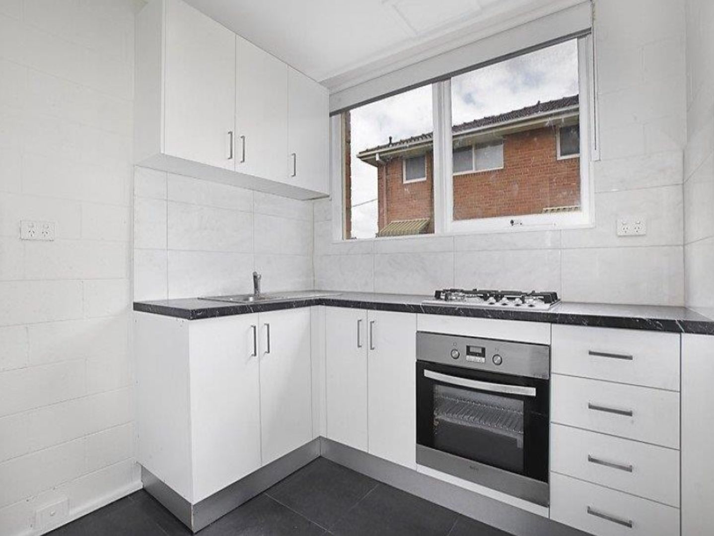 2/7 Cumberland Road, Pascoe Vale South VIC 3044 Apartment For Rent