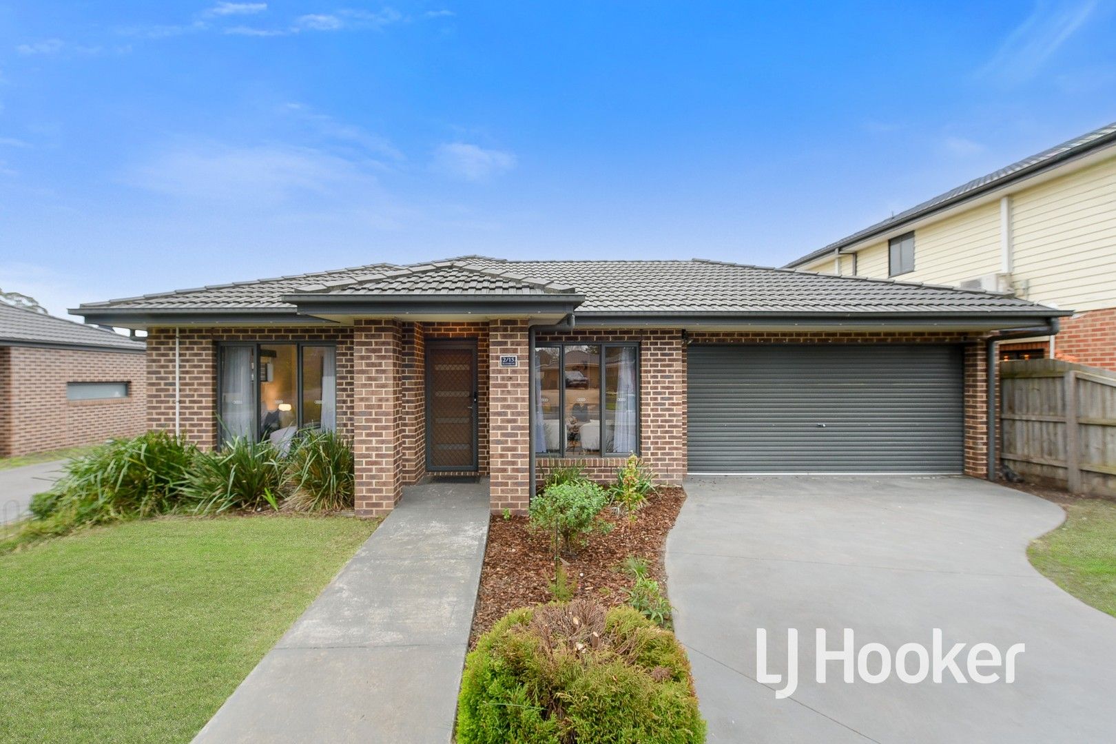 3 bedrooms Apartment / Unit / Flat in 2/15 Elizabeth Street CRANBOURNE NORTH VIC, 3977