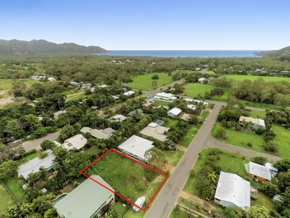 13 Somerset Street, Horseshoe Bay QLD 4819