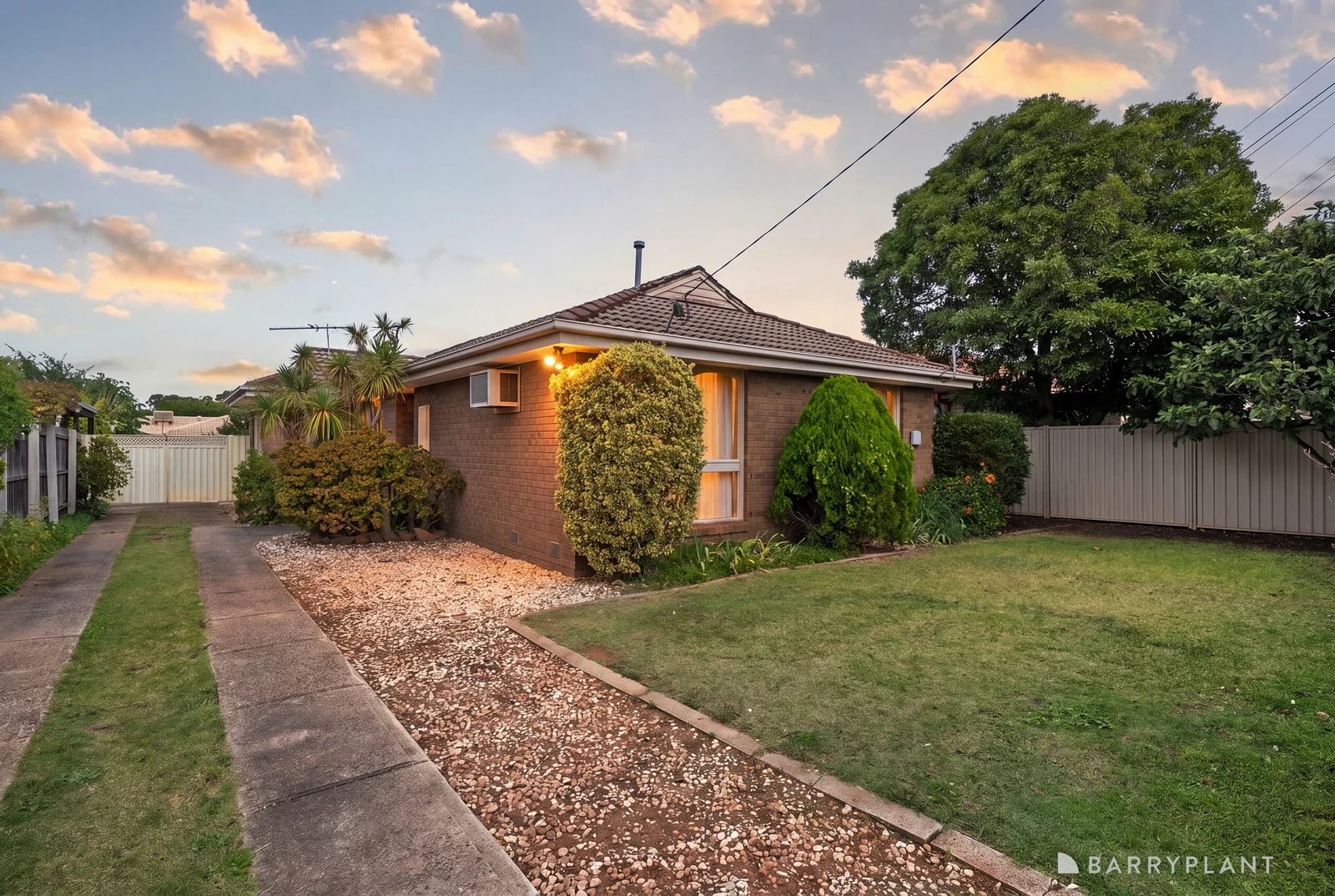 6 Carina Drive, Melton VIC 3337