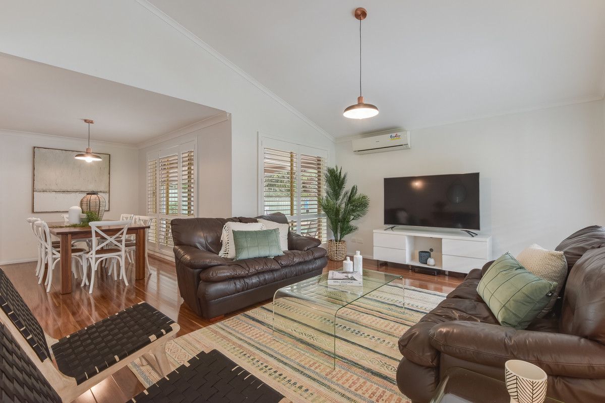 12 Pemberton Boulevard, Lisarow NSW 2250, Image 1