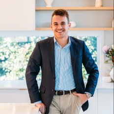 McFarlane Real Estate - Lachlan Green