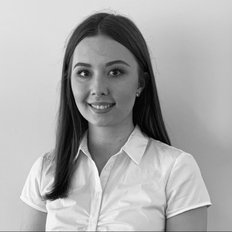 Jessica McDonald, Sales representative