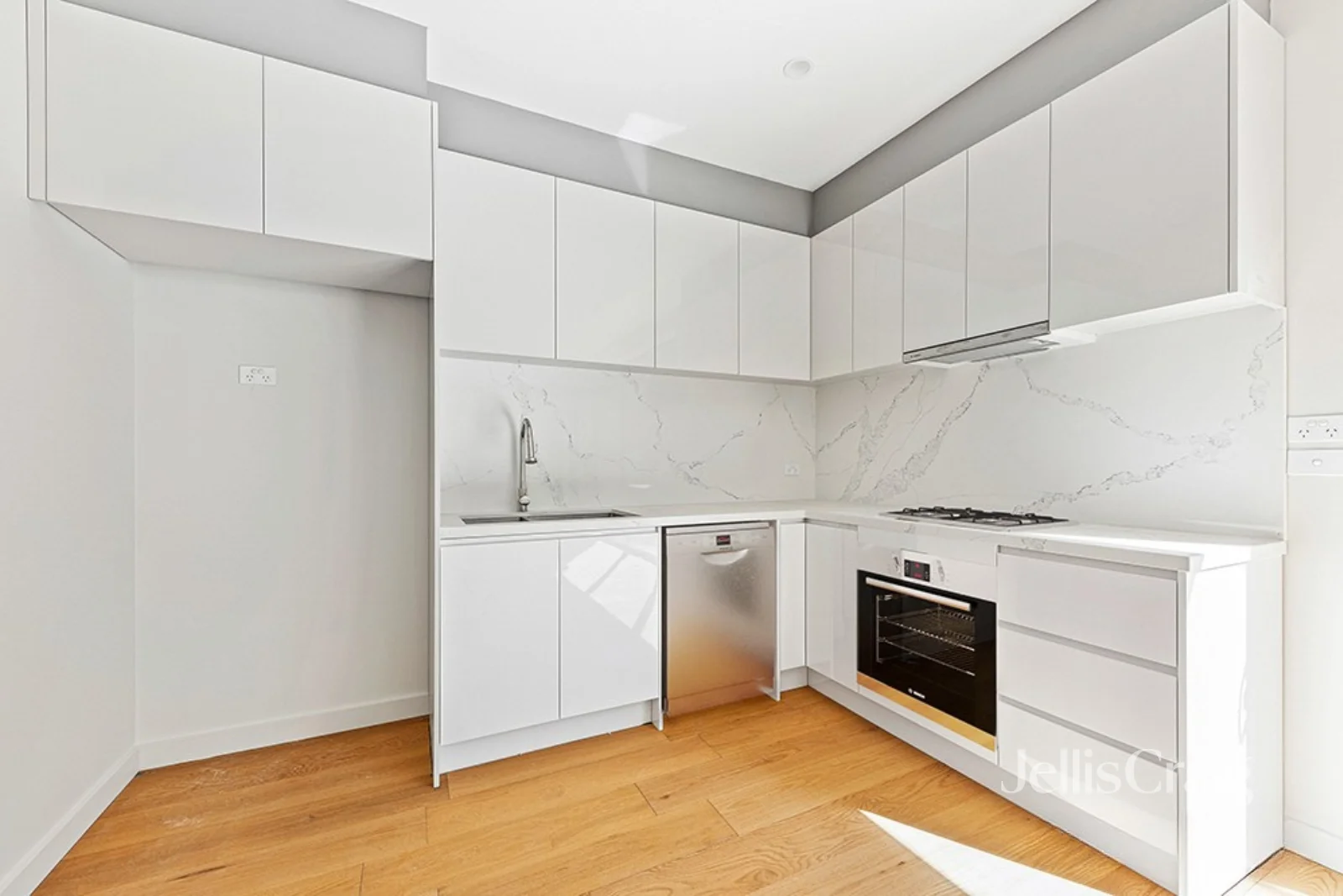 Additional image 2 of 3/498-500 Waterdale Road, Heidelberg West VIC 3081