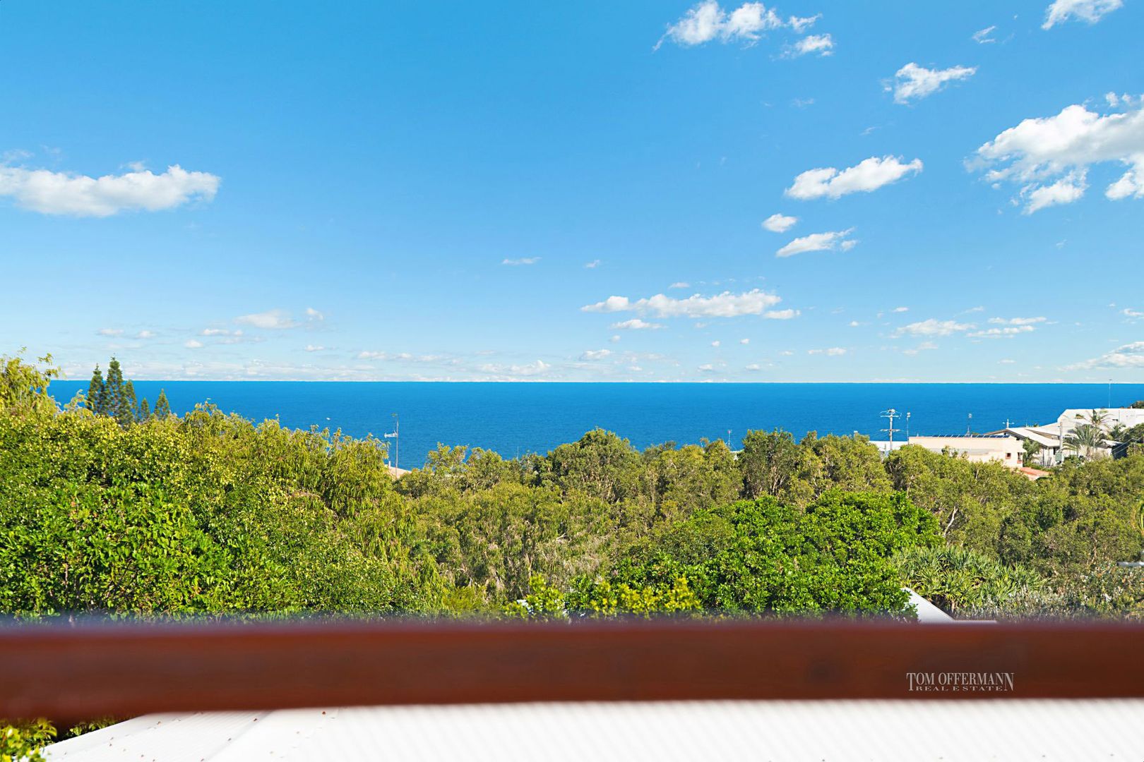 21 Resolute Street, Sunrise Beach Property History & Address Research