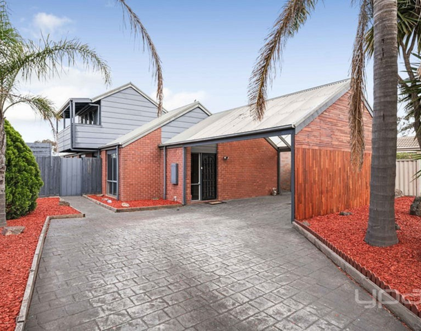 11 Merrigan Court, Roxburgh Park VIC 3064