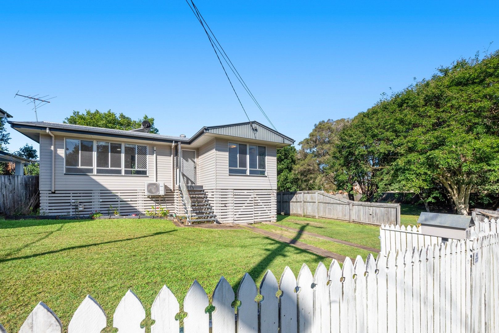 3 bedrooms House in 65 Valmar Street UPPER MOUNT GRAVATT QLD, 4122