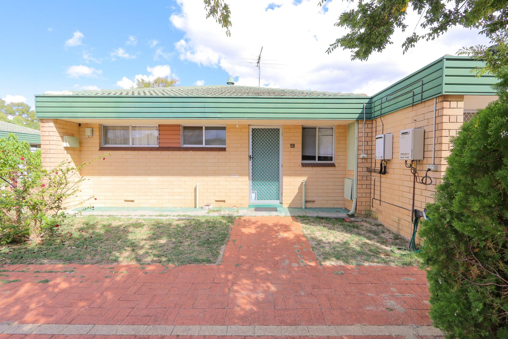 9/2 Uldina Place, Pinjarra WA 6208, Image 1