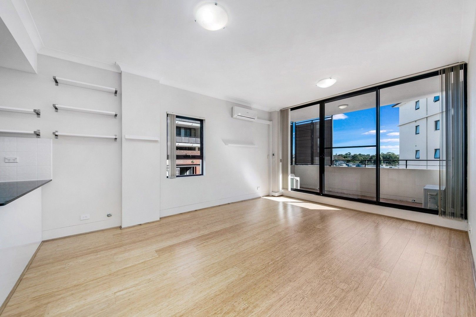 1 bedrooms Apartment / Unit / Flat in 46/7-9 Belgrave Street KOGARAH NSW, 2217