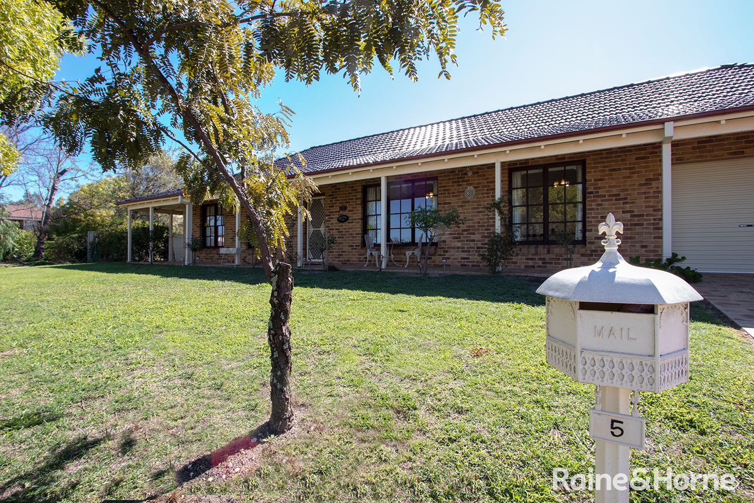 2 Wray Place, Windradyne NSW 2795, Image 0