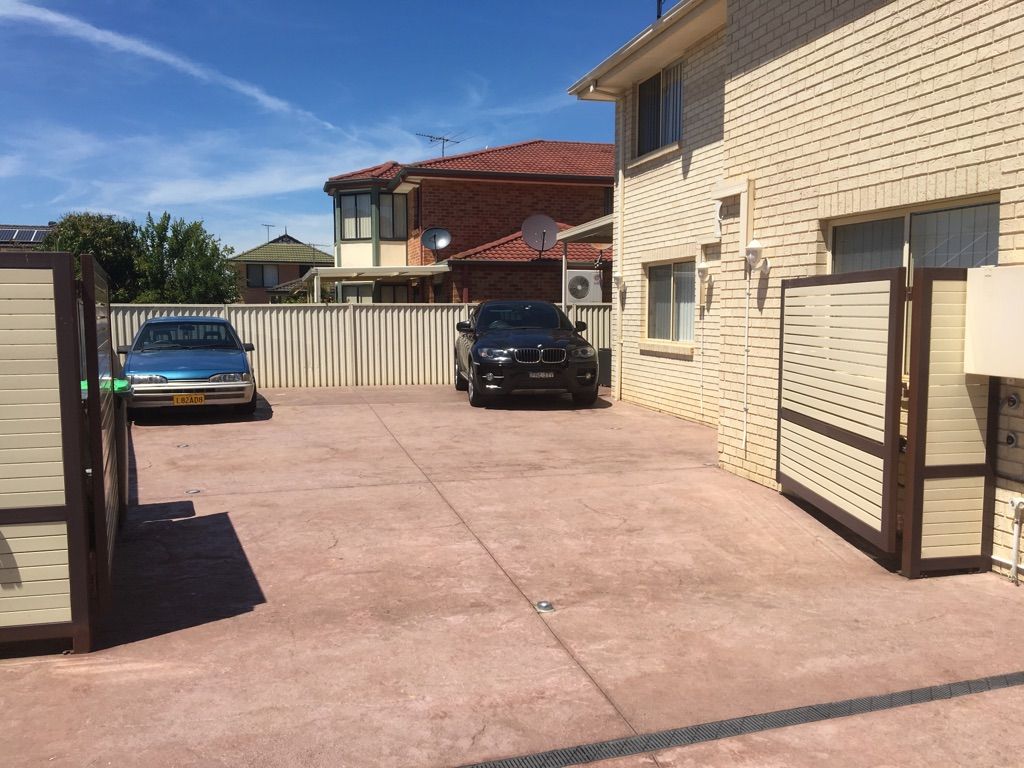 7 Athlone Street, Cecil Hills NSW 2171, Image 2