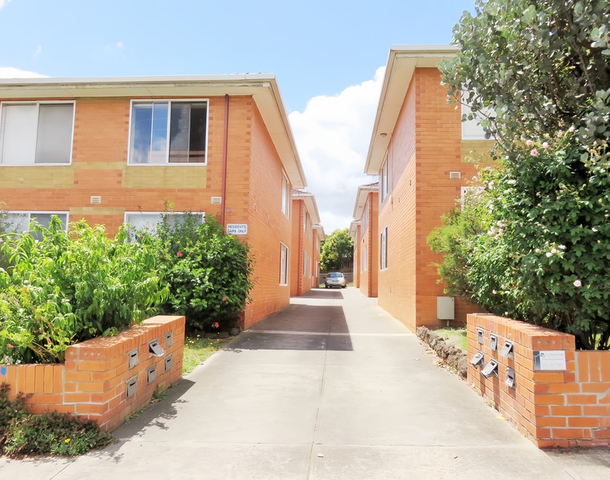 9/13 Main Street, Blackburn VIC 3130