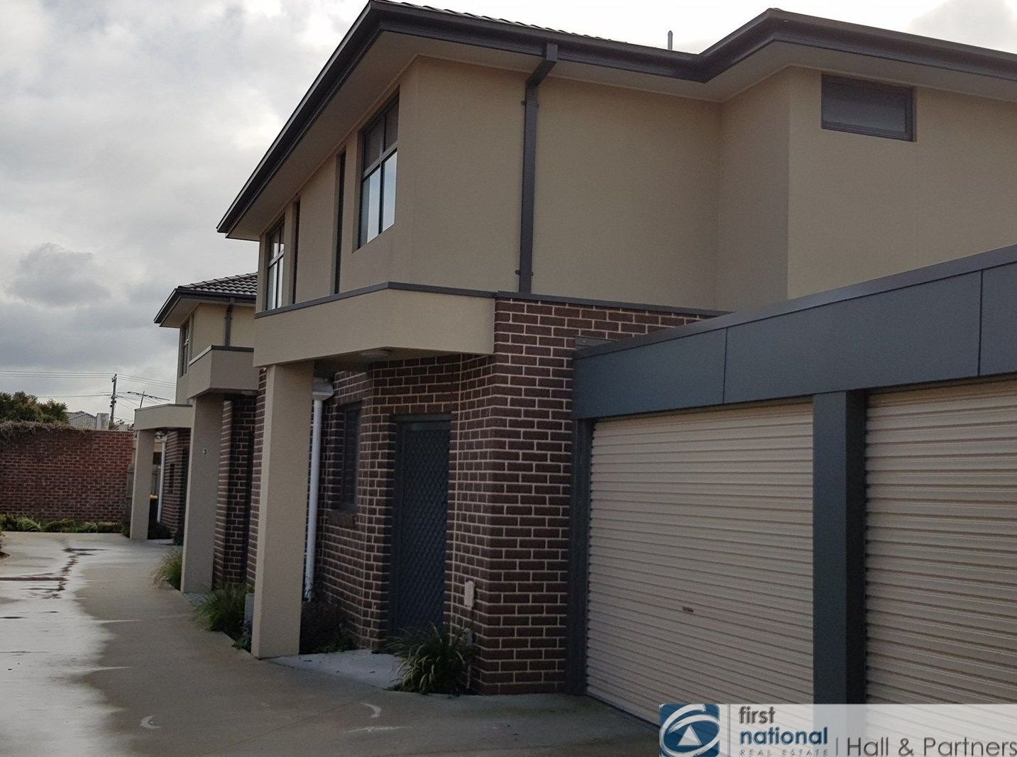 2 bedrooms Apartment / Unit / Flat in 2/5 Grandview Avenue DANDENONG VIC, 3175