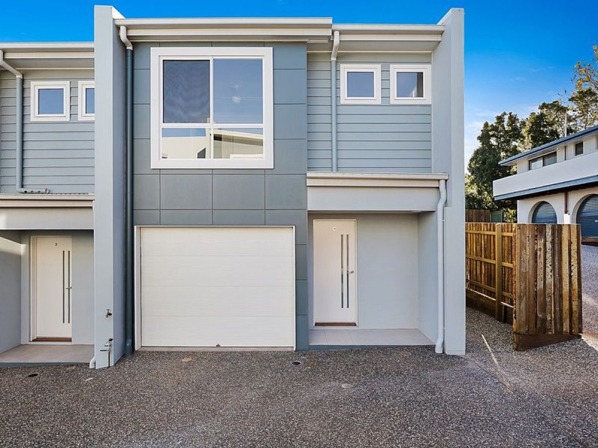 2 bedrooms Apartment / Unit / Flat in 4/53 Pascoe Lane HARLAXTON QLD, 4350