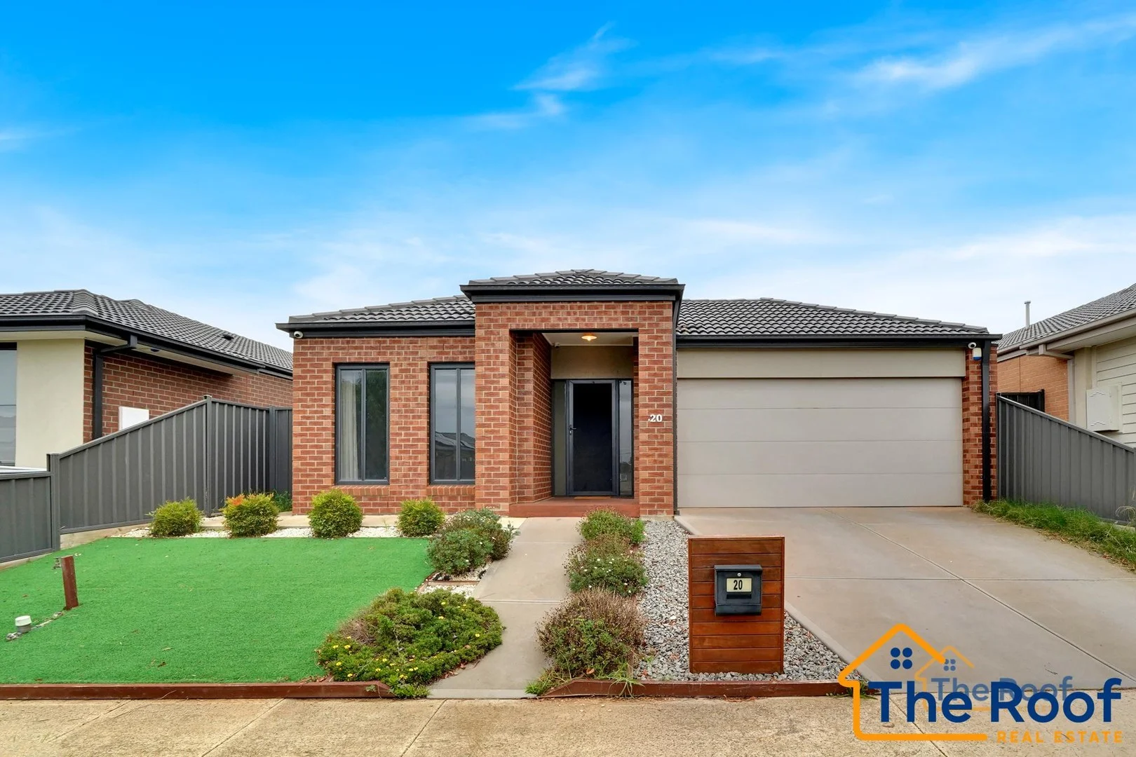 20 Cook Road, Melton South VIC 3338
