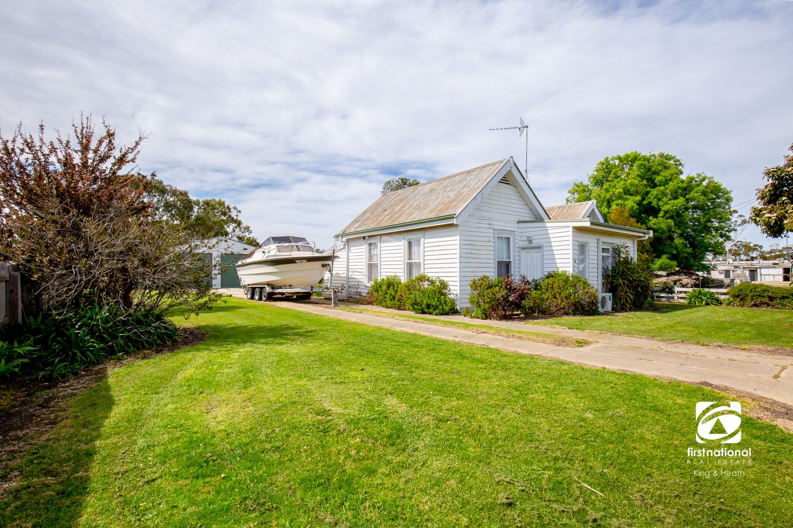 6 Devon Road, Paynesville VIC 3880, Image 1