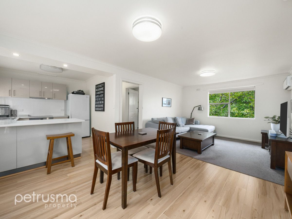 2/7 Una Street, Mount Stuart TAS 7000, Image 0