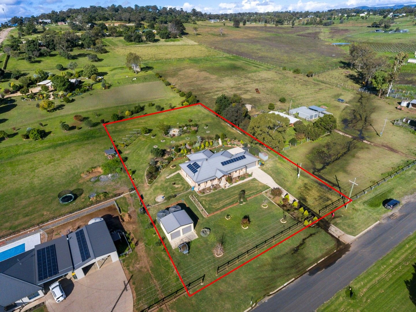 3 bedrooms House in 360 Lyndhurst Lane ROSENTHAL HEIGHTS QLD, 4370