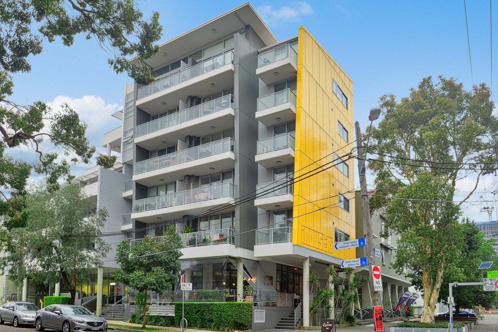 2 bedrooms Apartment / Unit / Flat in 109/2 Allen Street WATERLOO NSW, 2017