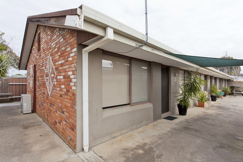 2-4/462 Parnall Street, Lavington NSW 2641, Image 0