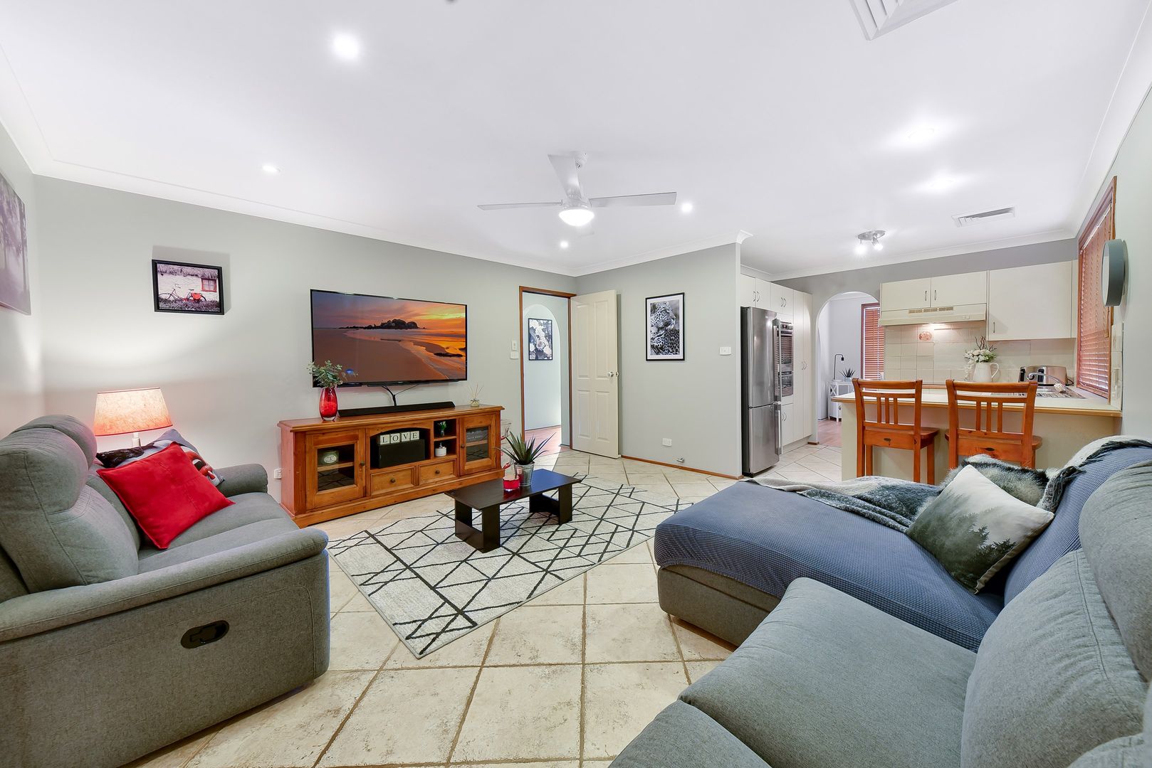 13 Kalbarri Crescent, Bow Bowing NSW 2566, Image 2