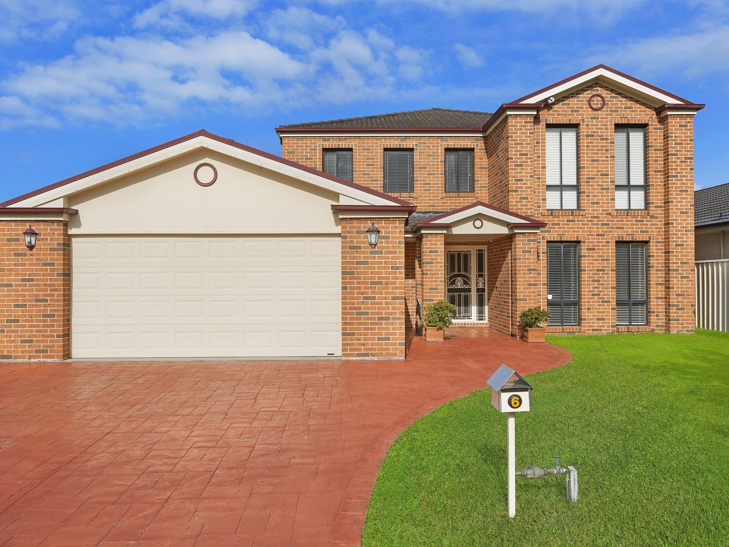 6 Harry Close, Blue Haven NSW 2262, Image 0