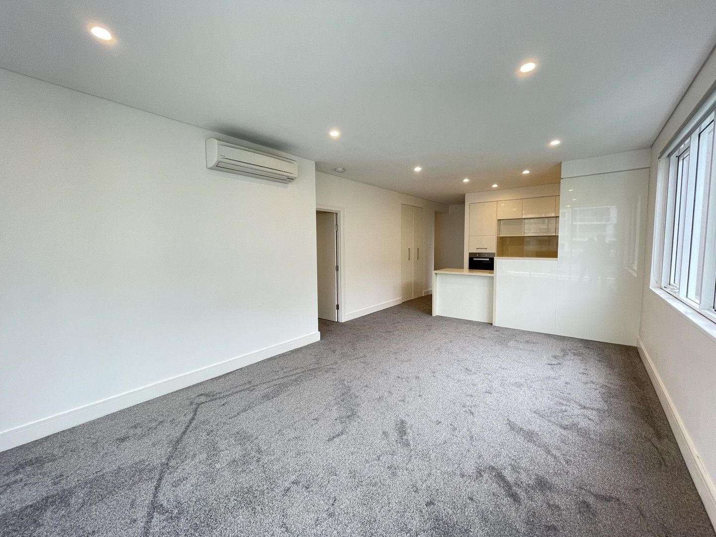 613/2 Palm Avenue, Breakfast Point NSW 2137 Apartment For Rent 830