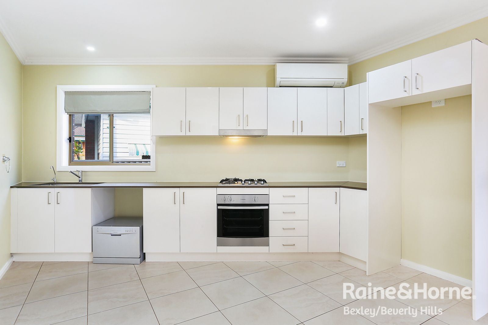 2/49B Preddys Road, Bexley NSW 2207, Image 0