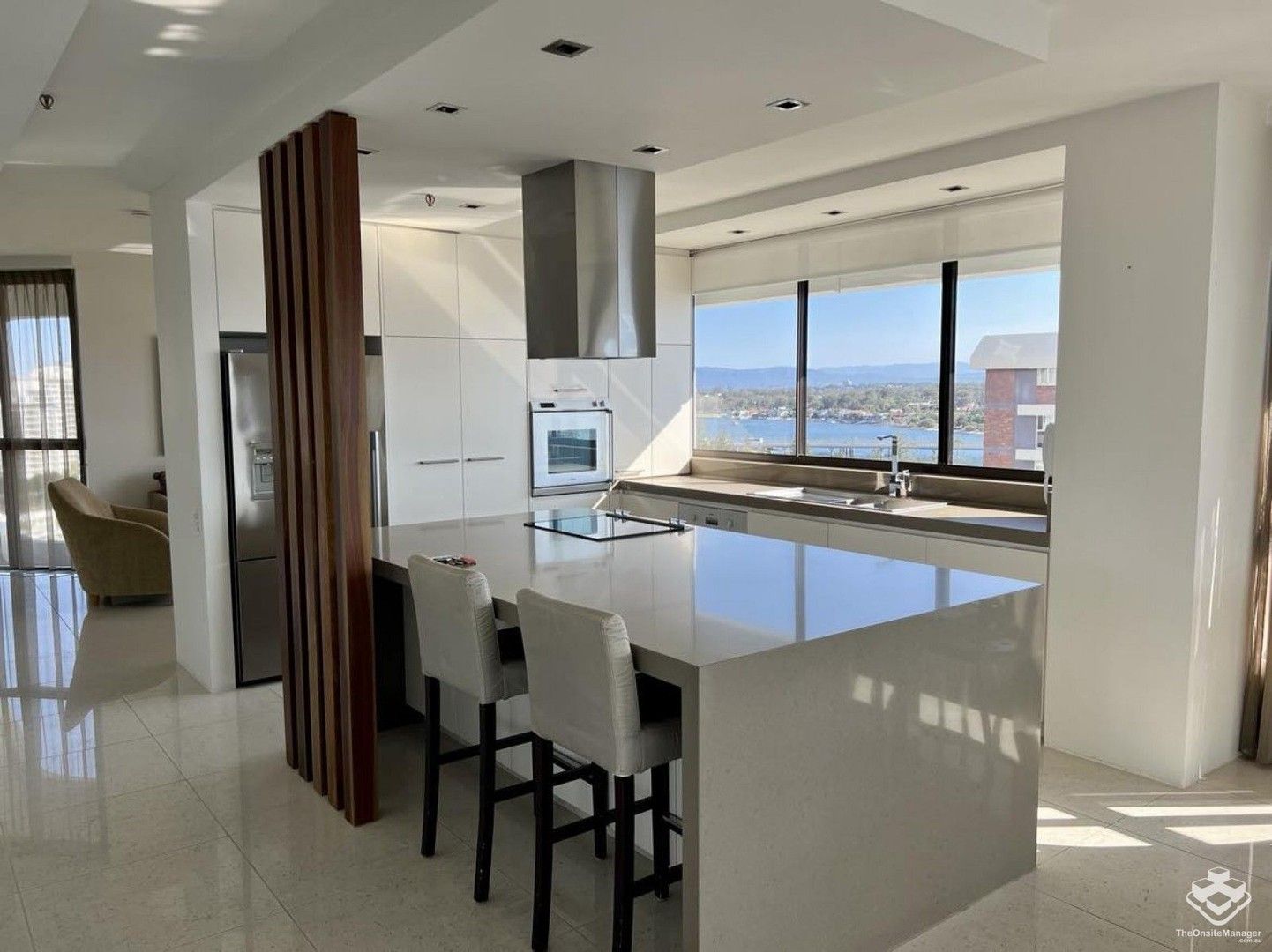 2 bedrooms Apartment / Unit / Flat in ID:21143512/14 MacArthur Parade MAIN BEACH QLD, 4217