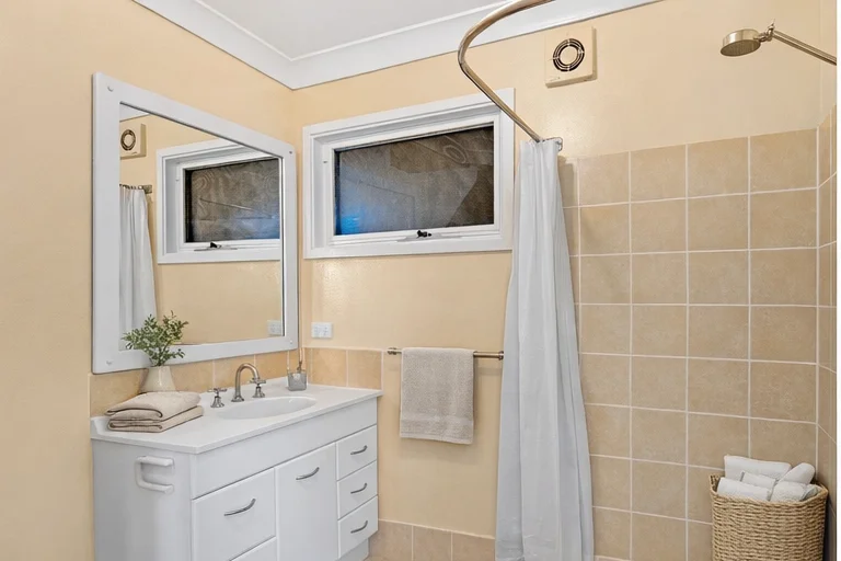 Additional image 5 of 19 Raymond Rd, Woy Woy Bay NSW 2256