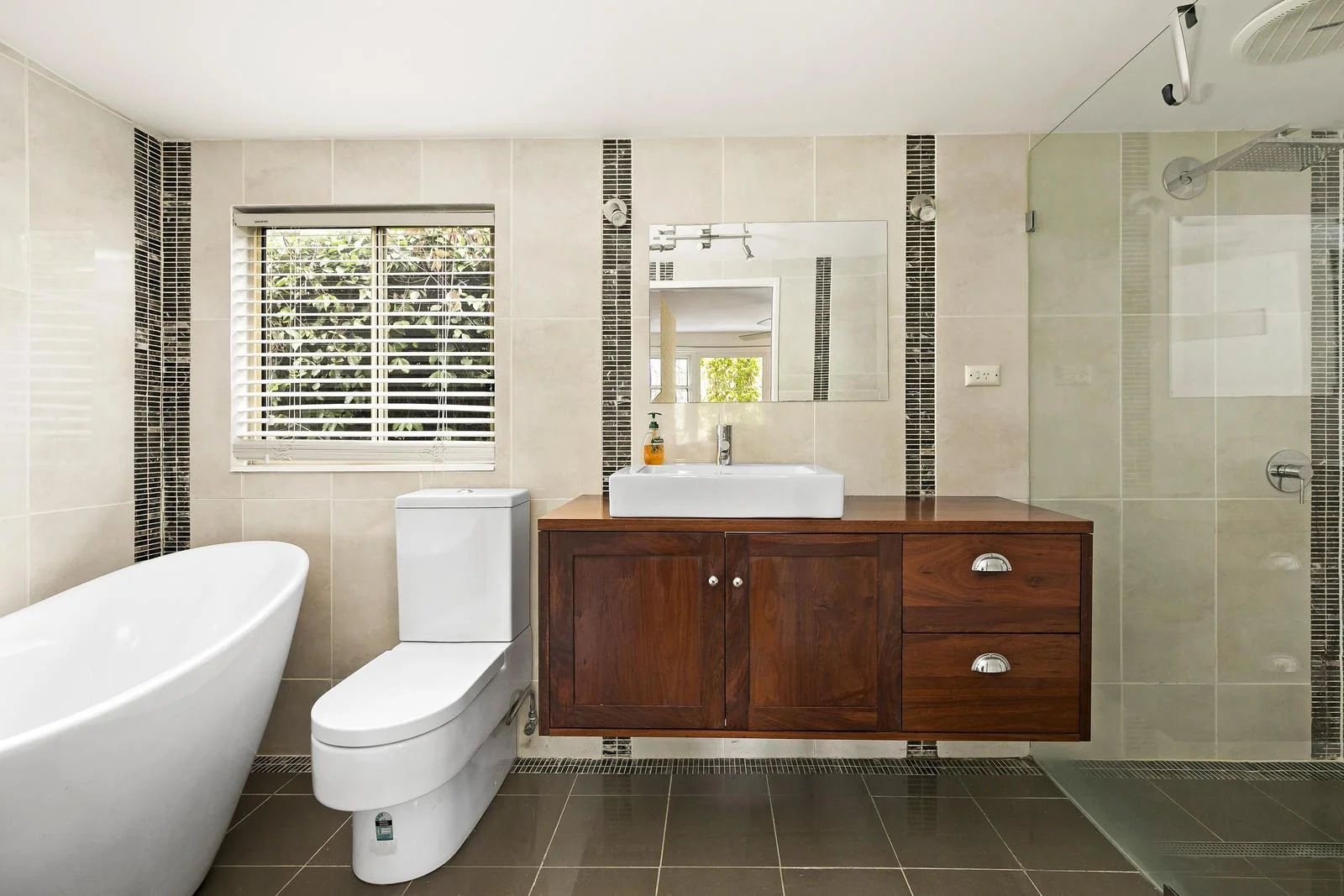 Additional image 10 of 929 Mt Alexander Road, Essendon VIC 3040