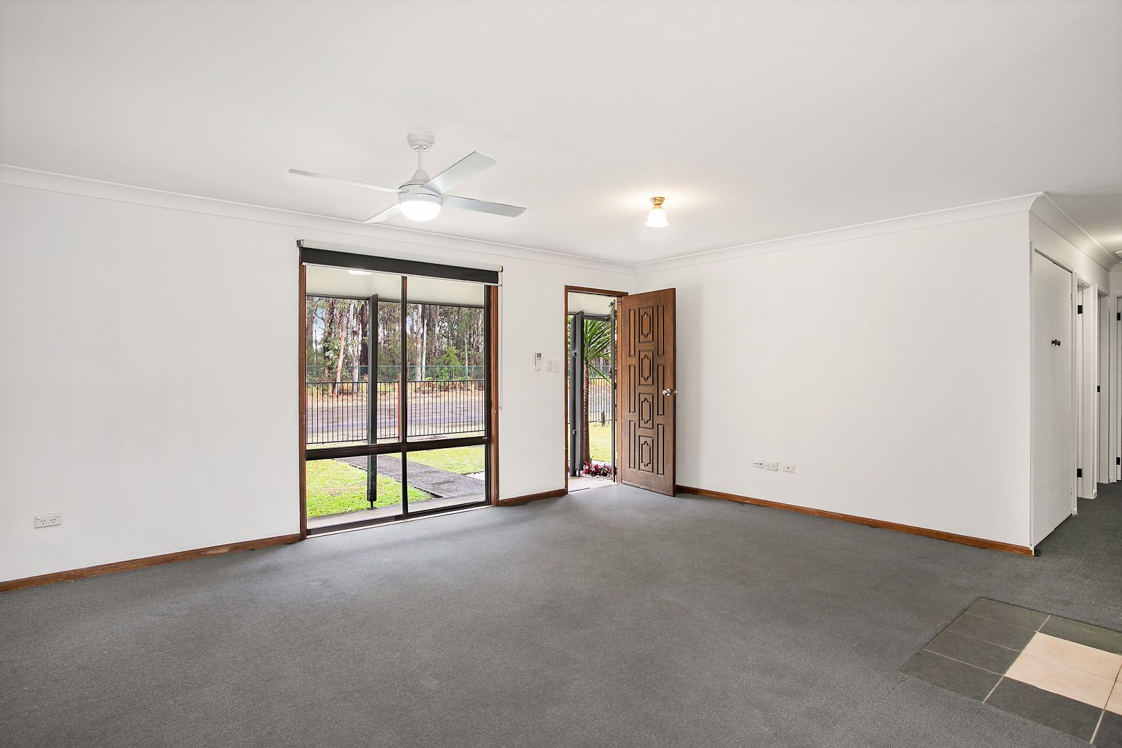 88 Griffith Street, Mannering Park NSW 2259, Image 2